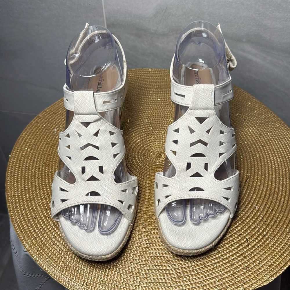 Kohl's Cream Wedge Shoes with Perforated Design U. S. Size 8, Euro 39